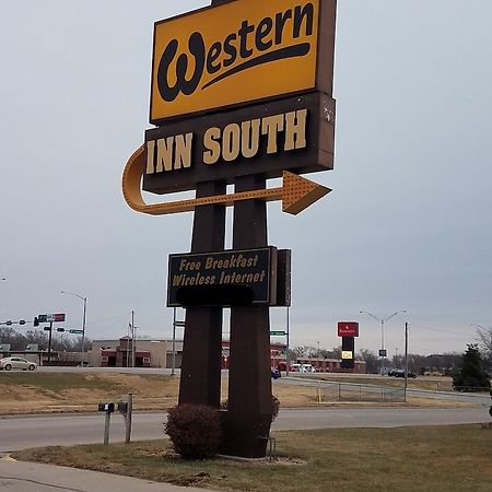 Western Inn South Kearney Bagian luar foto