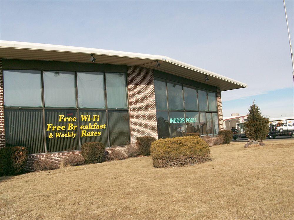 Western Inn South Kearney Bagian luar foto