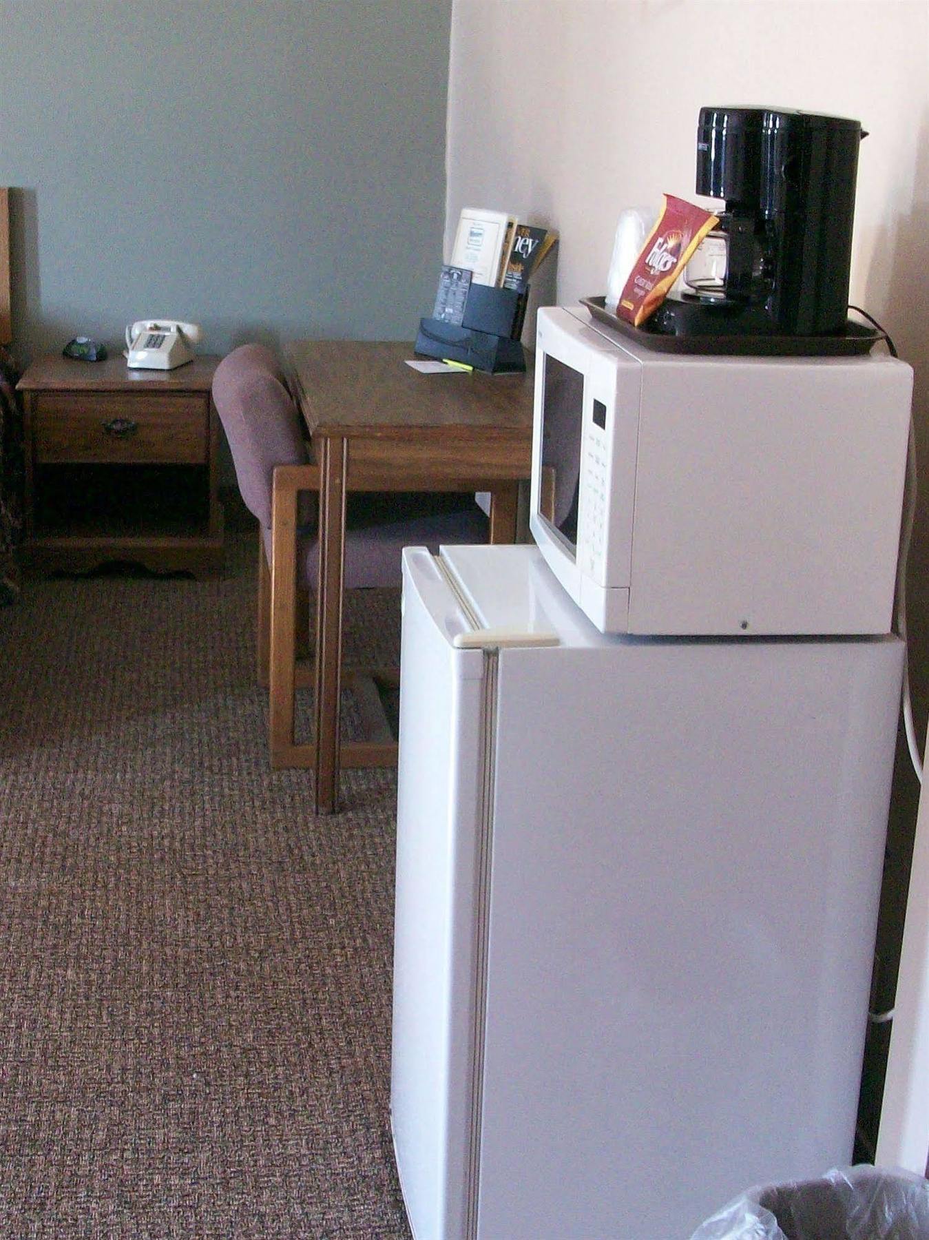 Western Inn South Kearney Bagian luar foto