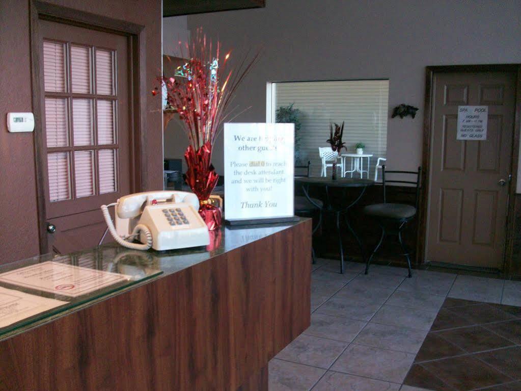 Western Inn South Kearney Bagian luar foto