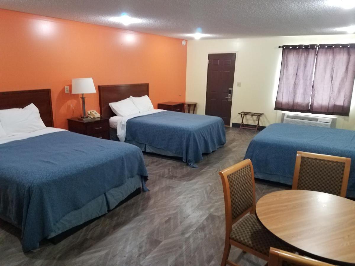 Western Inn South Kearney Bagian luar foto